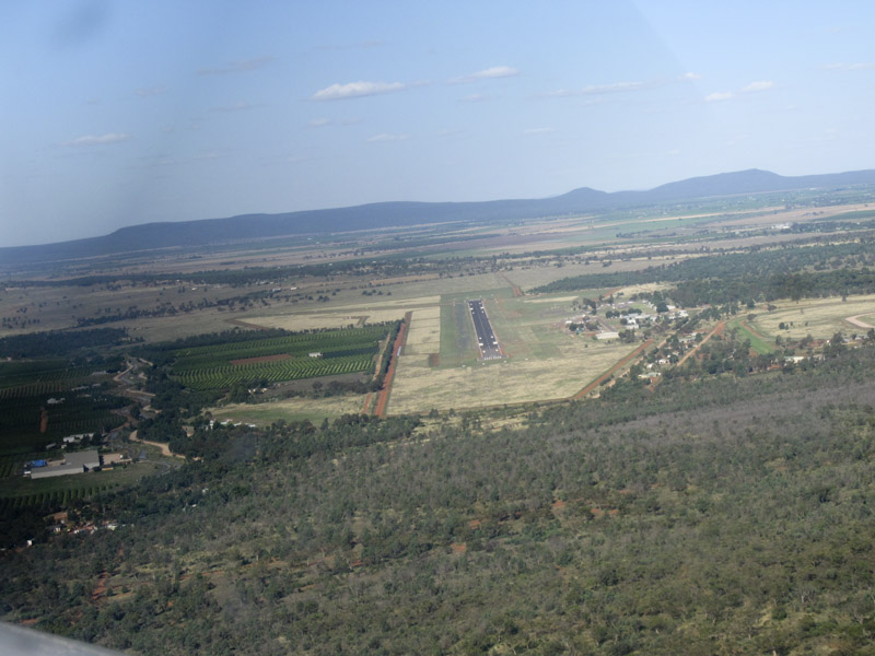 246.Final approach, Rwy 24, Griffith (YGTH), NSW, Australia